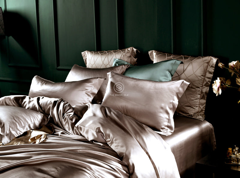 25mm Silk Bedding
